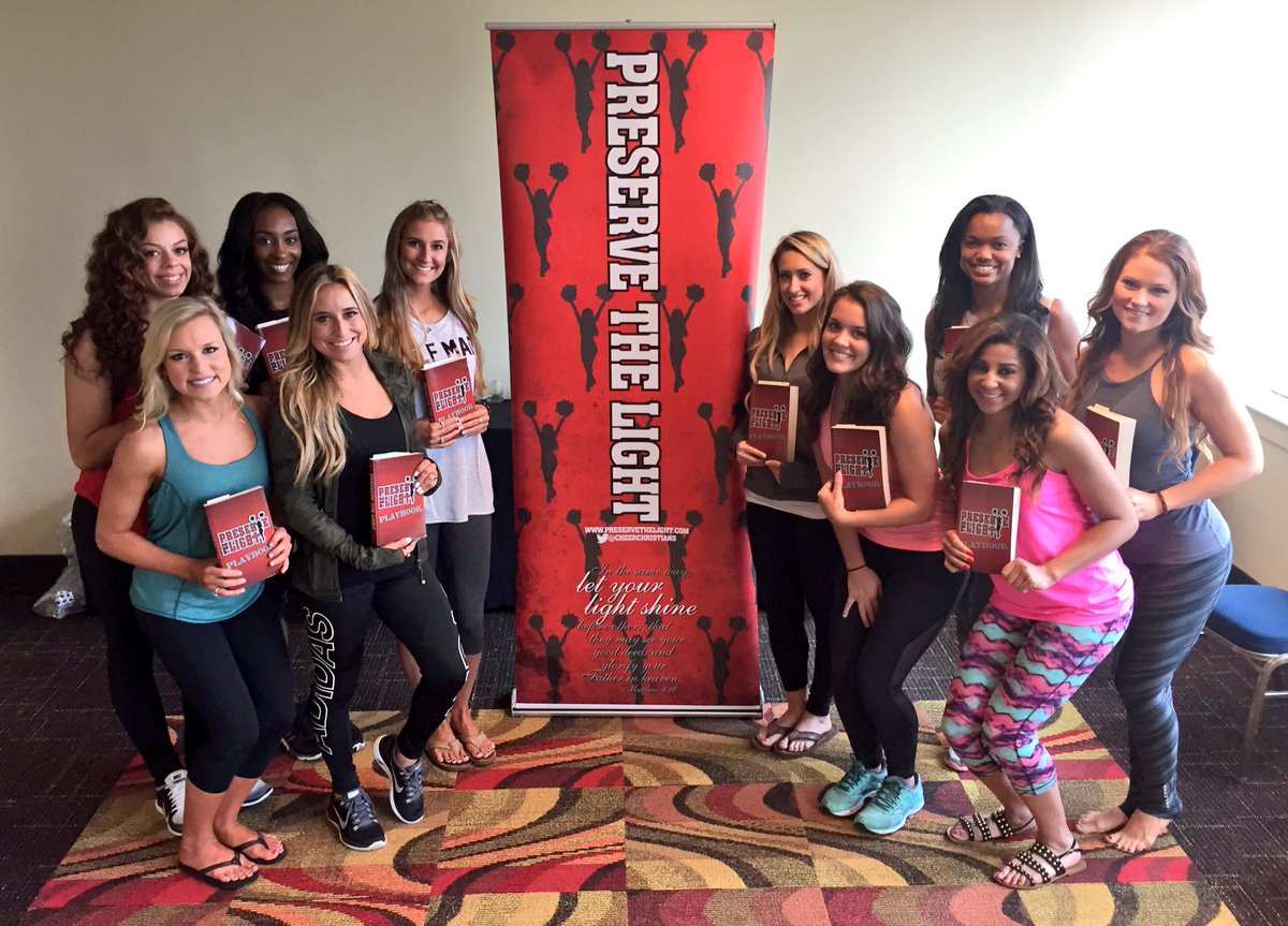 CheerChristians's tweet photo. Amazing #PreserveTheLight introduction with the rookies from @ATLCheerleaders!! 🎉#NewBibles #NewTeam https://t.co/aOMk9lpcYq