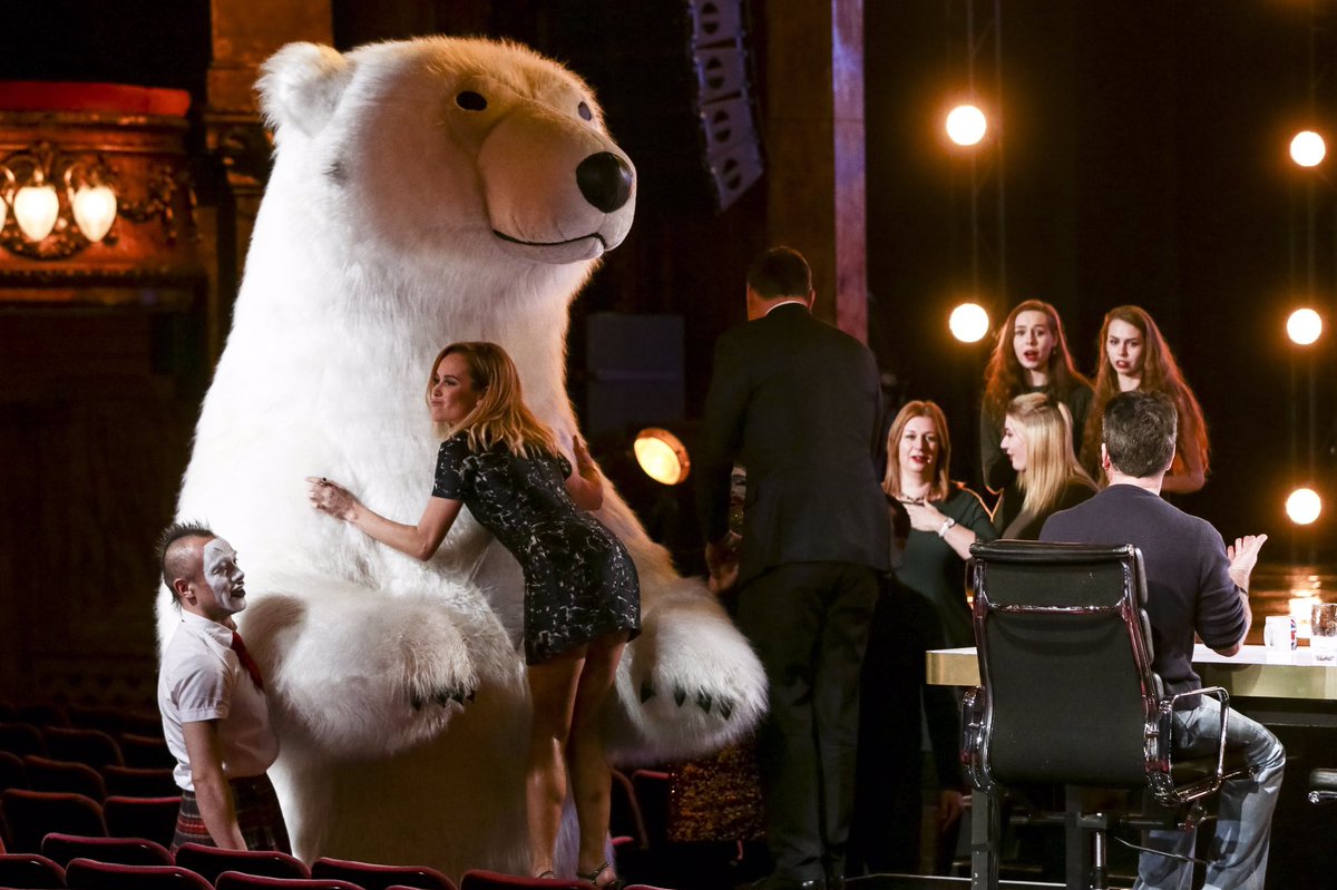 AmandaHolden tweet picture