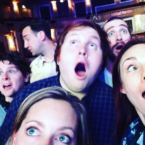 SpongeBobBway's tweet photo. So we can't show you the set of #SpongeBobBway... but it inspires these faces! 😍🐠🌴☀️🍍 #BestSetEver PC: @LLMcClell https://t.co/ypyd2CfiYD
