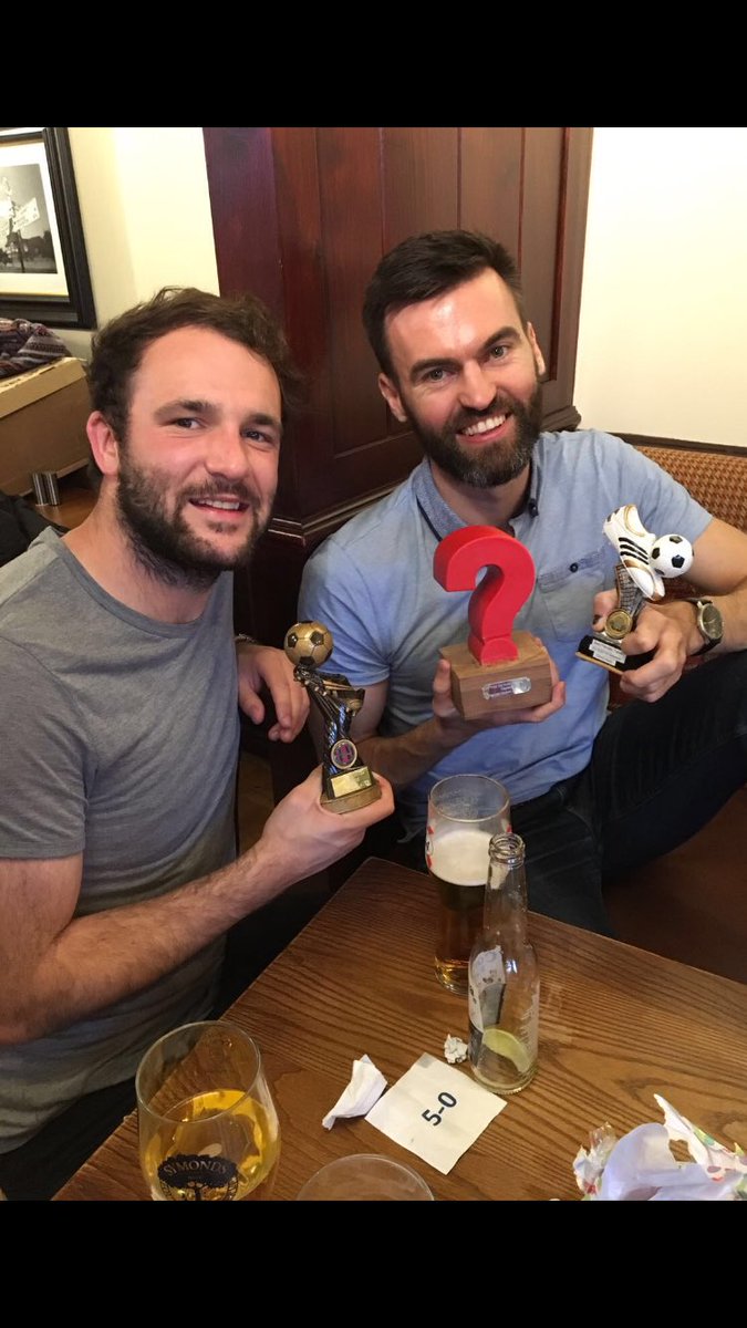 Hanney_United's tweet photo. How did this clown on the left beat dean to players' player??? https://t.co/LmnVpnxChX