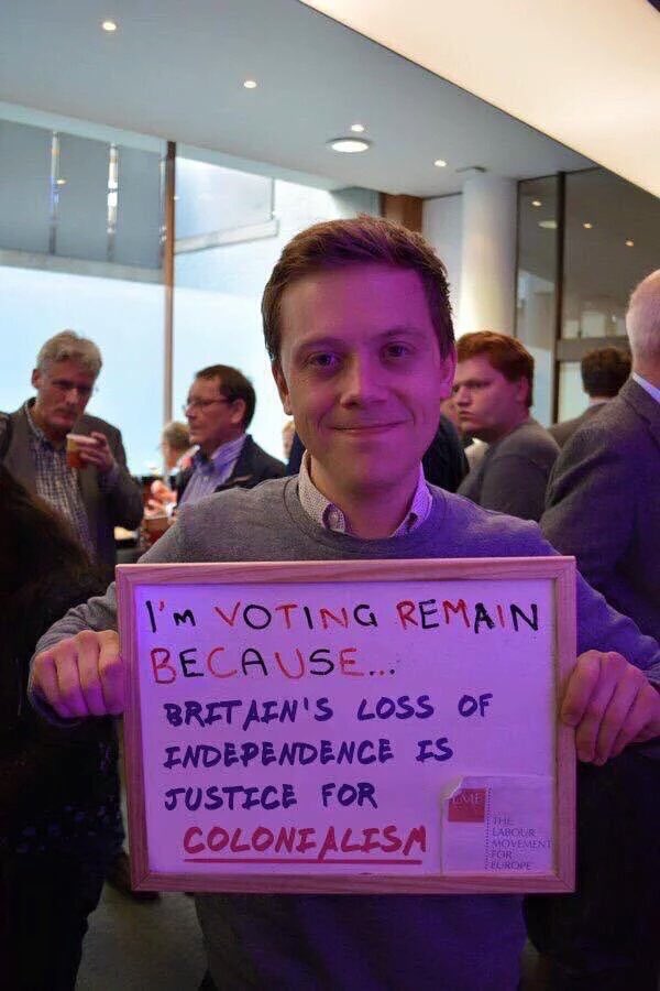 USAforBrexit tweet picture