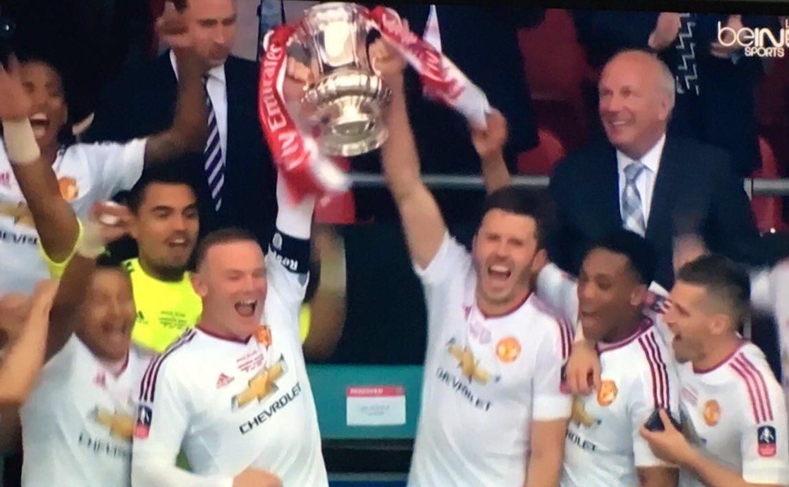 charbelzreiby's tweet photo. Back to winning finally!🏆🏆🏆🏆⚽️🔴⚽️🔴⚽️ #MUFC #GGMU #CRYMUN #FACupFinal #WeAreUnited #IAmRed #12FACup #Champions https://t.co/51Cb68rxvv