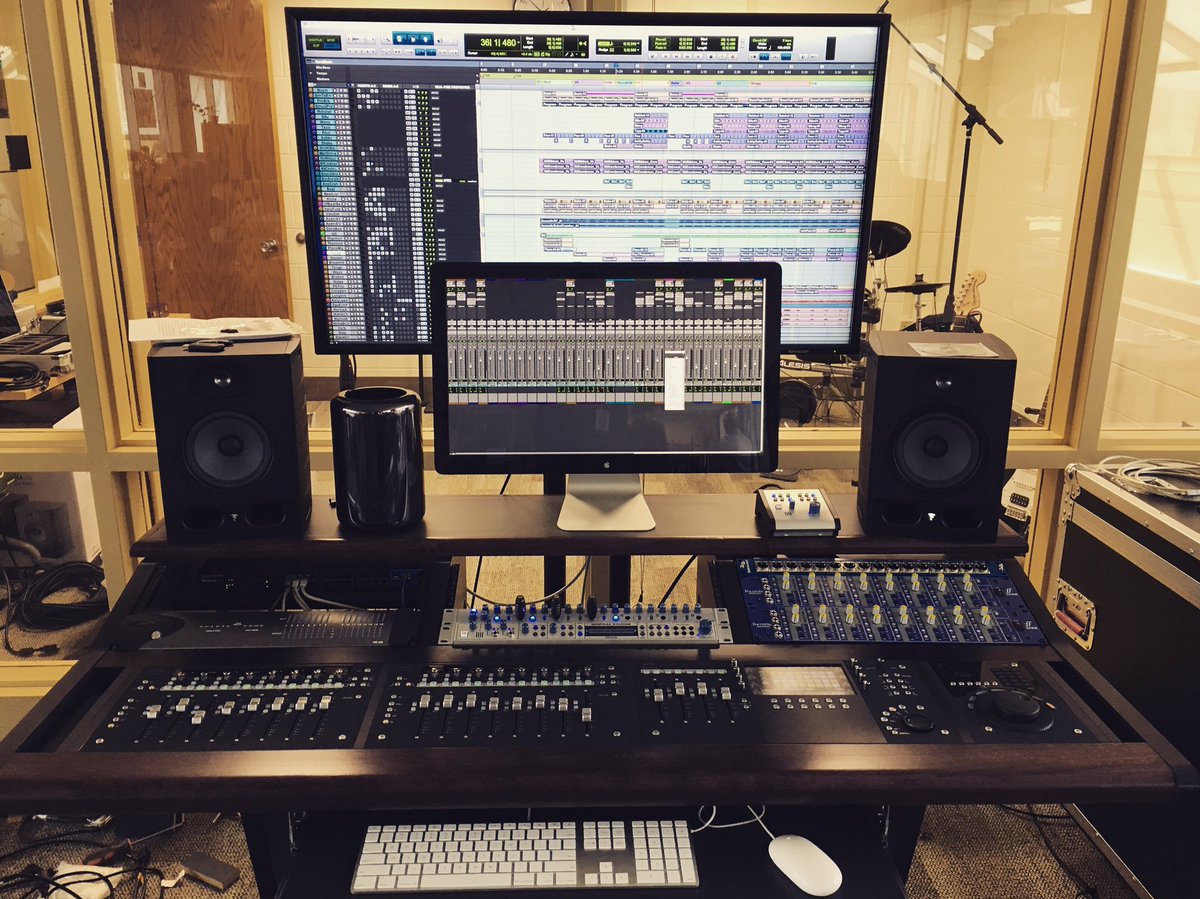 Nest Records tweet media