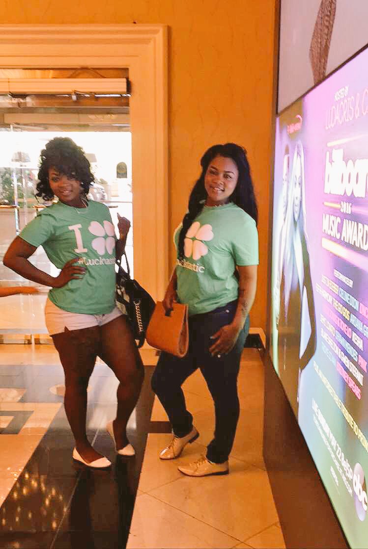 PlayLucktastic's tweet photo. Meet the winners; Kenyatta and her cousin Nasha! #Billboards2016 #BBMAs https://t.co/BtV37DjMOK