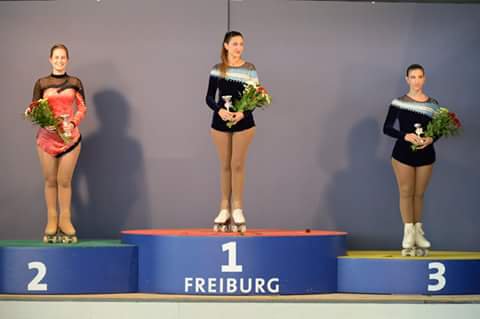 Santos_Boedo's tweet photo. Vamos Anabella en Alemania! Vamos campeona por un nuevo título internacional!! @oskicuervo @PatinASR #AnabellaMendoz https://t.co/Nb50F9ulQ0