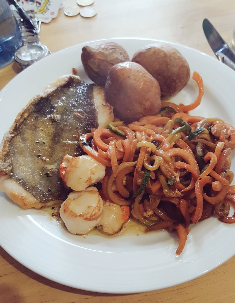 emerhough's tweet image. Beautiful John Dory &amp;amp; scallops from @cusacks1 for family cards &amp;amp; cocktails night #preparingforwar