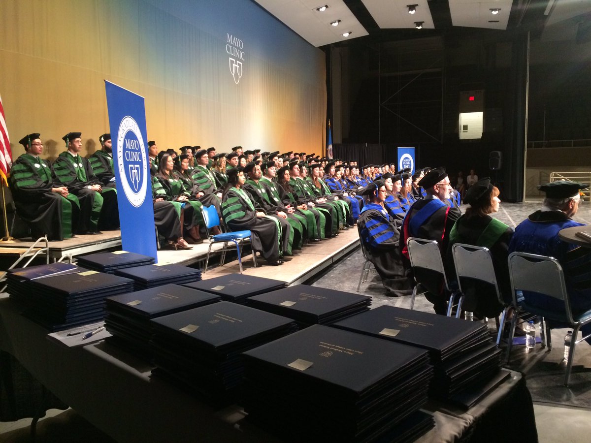 CGutierrez_MD's tweet photo. Congrats to all the new MDs and PhDs! #MayoGrad @MayoMedSchool https://t.co/ZhPNrveXsP