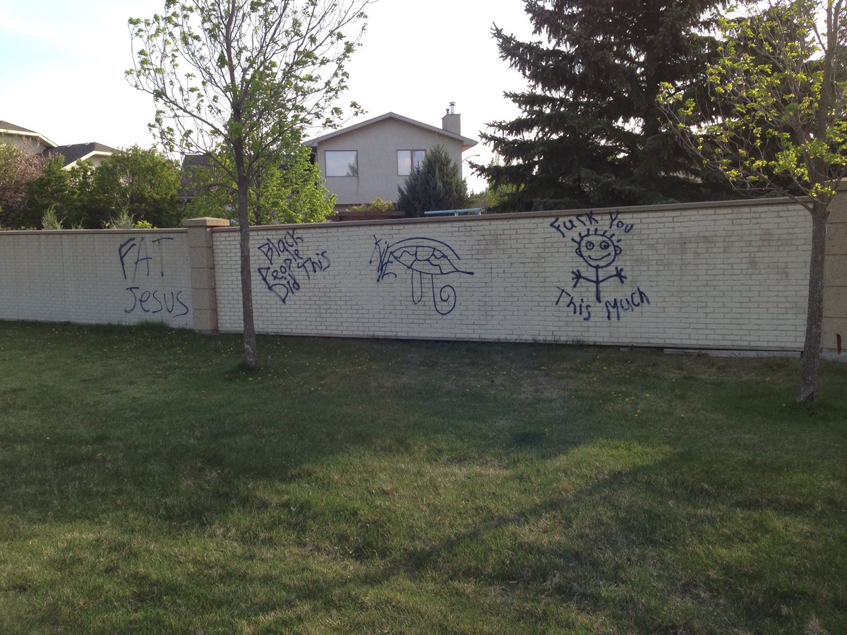 SaskRust's tweet image. This is brutal. Prince William Park #YQR .  Can we get a clean up? @CityofRegina