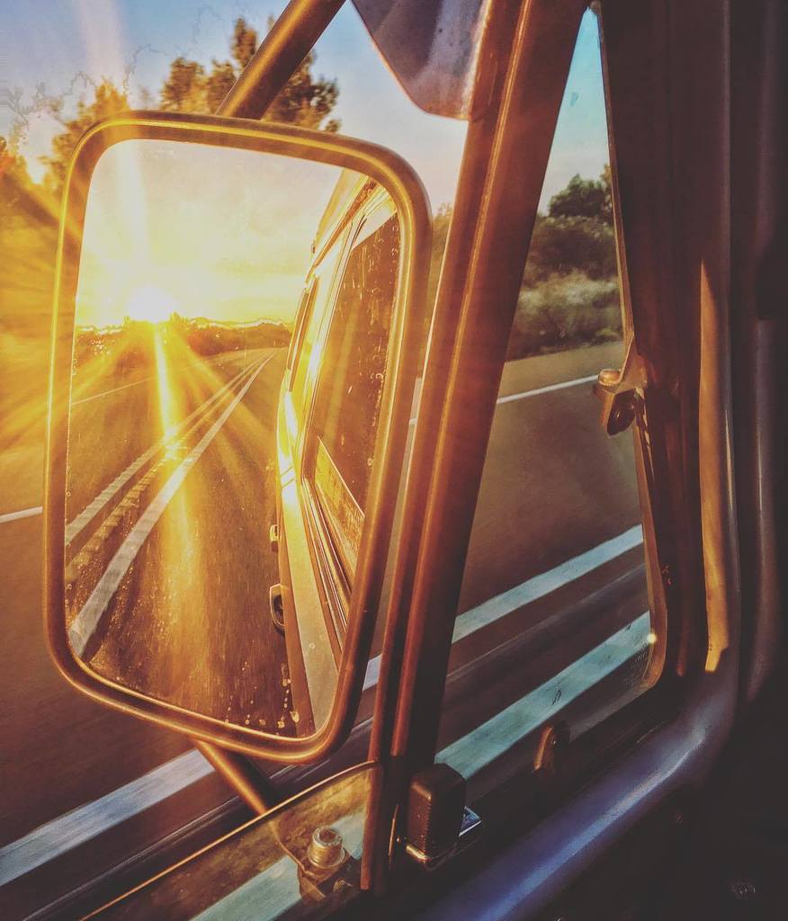 dubbusses's tweet photo. #vwt3catalunya #vw_spain #igersvw #buslove #vanspotting #furgovw #vwcamper #vanagonlife #vws4life #vanagon #vwbus #… https://t.co/x91ZayIbo8
