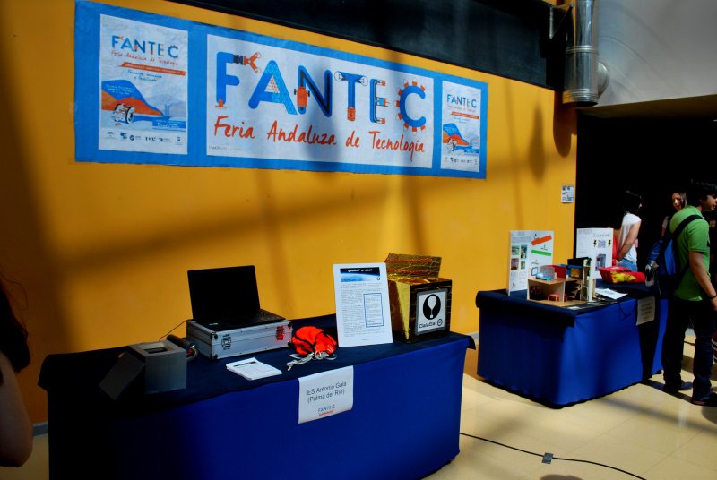 Joaquin_Llamas's tweet photo. Imágenes de la II Feria Andaluza de Tecnología #FANTEC2016 @AptaMalaga https://t.co/33WAVT8iTQ https://t.co/y2XW0qou9s