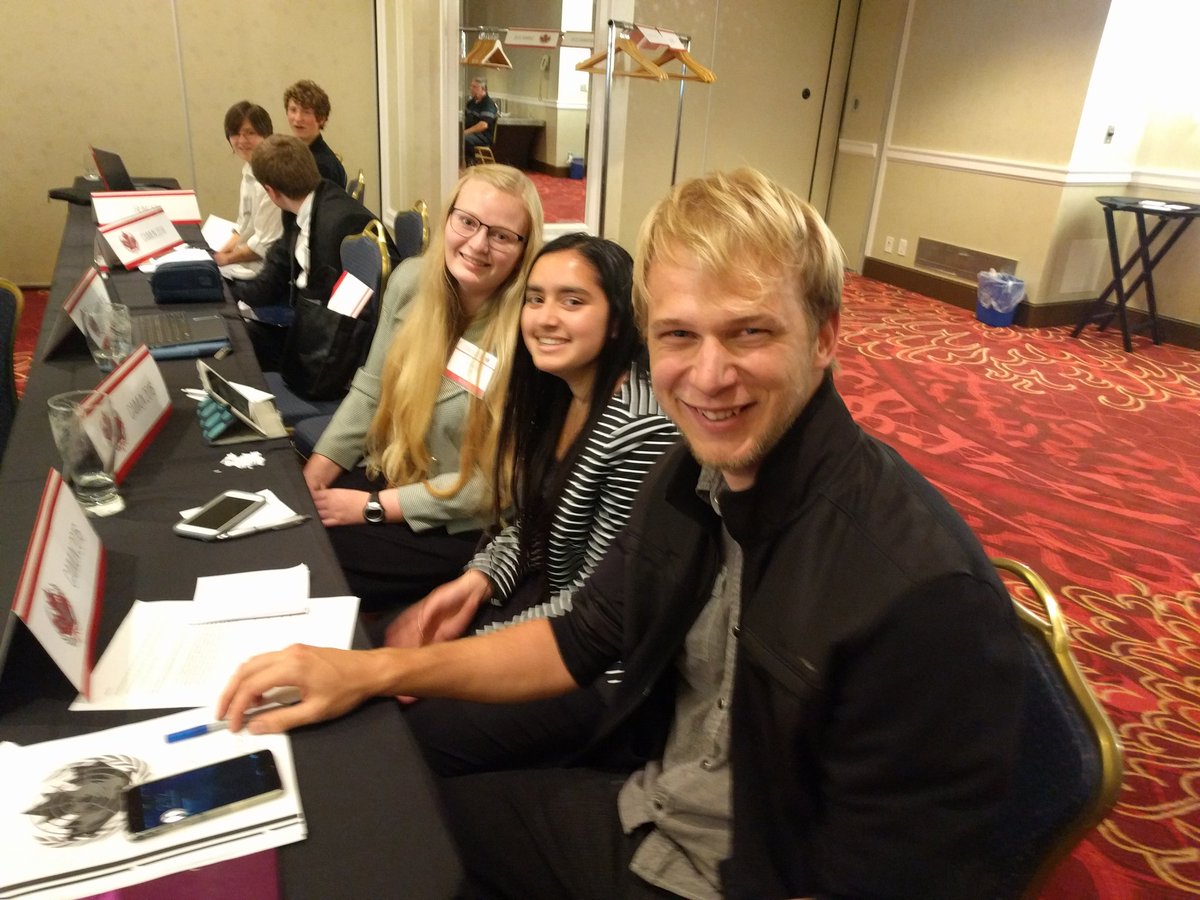 connolly_ch's tweet photo. THSS always brings the big guns to Model UN #thssalumni @Erhardtvan https://t.co/jw5zM1cJ3j