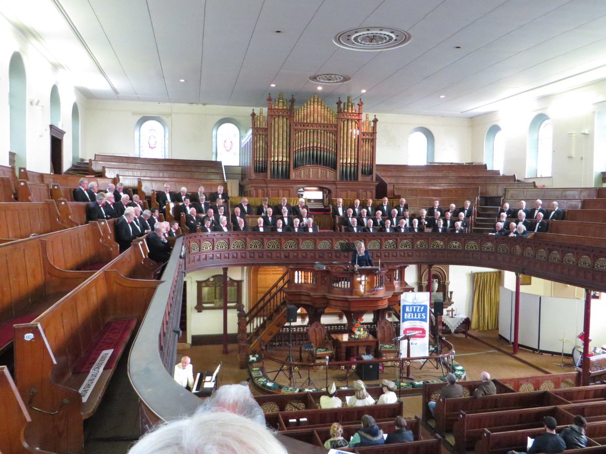 plemanpasty's tweet photo. Keskan @FourLanesChoir Keur Truru ha @ritzybelles yn Resrudh a-barth @Cornwallhospice ostys gans @TamsinThomas2 https://t.co/VoYGINcdx8