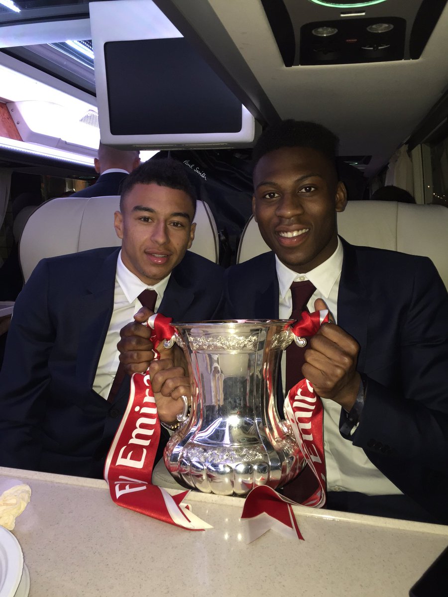 tfosumensah's tweet photo. Amazing feeling 🏆🏆🏆🔴🔴🔴🔴 https://t.co/iZ4TbH6tkA