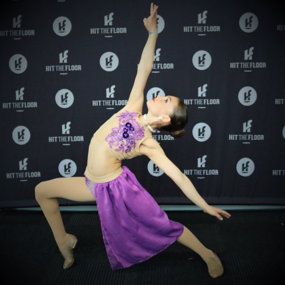 Opheliebegin's tweet photo. #htf2016 #qmda #Home #lyrique #1stplace #smallgroup #lyrical #lyricaldance ⭐️⭐️⭐️ https://t.co/t0hAuyrbRP