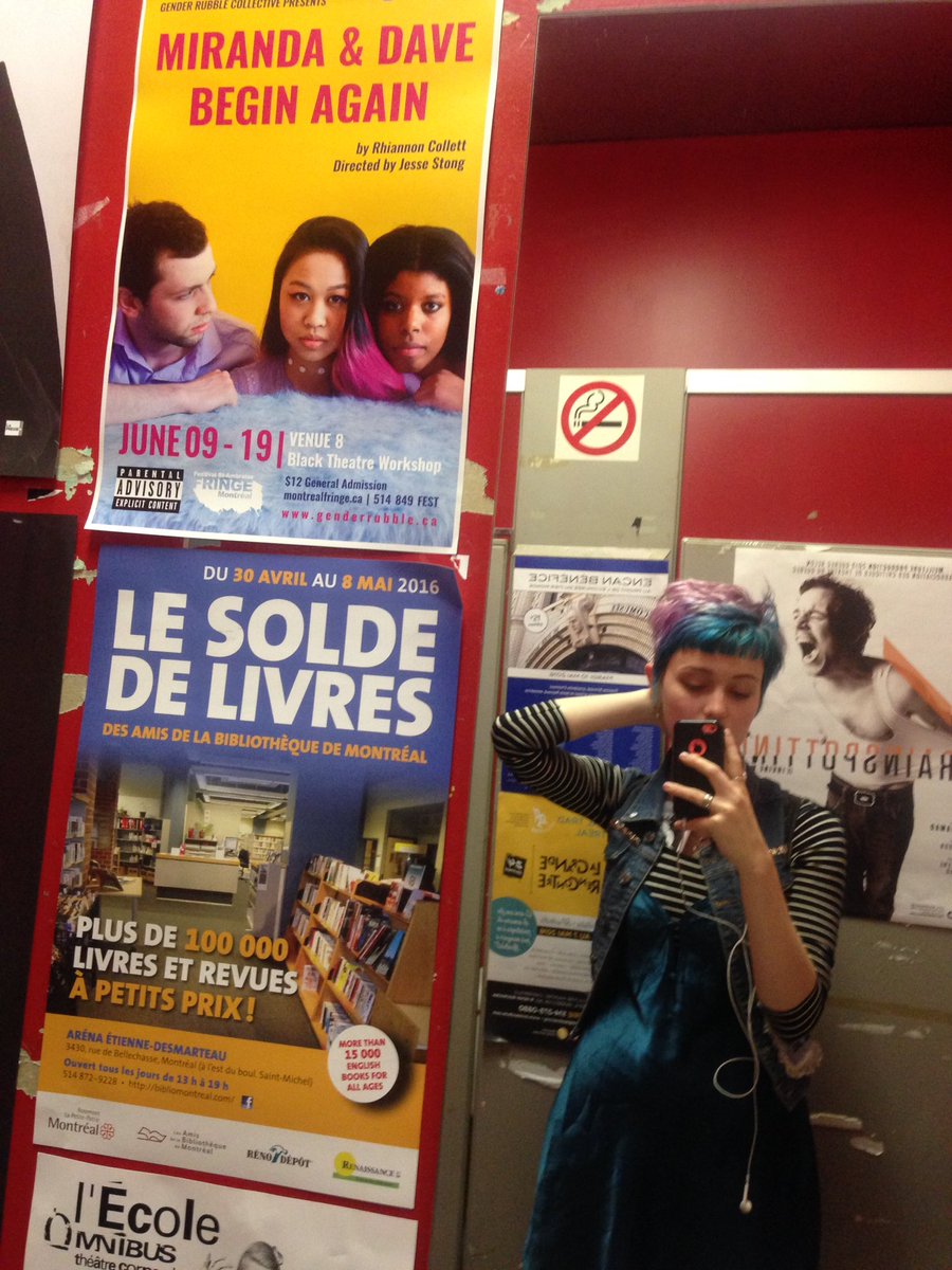 gender_rubble's tweet photo. Look who I found... Taped up with my own two paws! #fringebuzz #posterqueen #letsdothis #beginagain514 https://t.co/ExYt31Jn7C