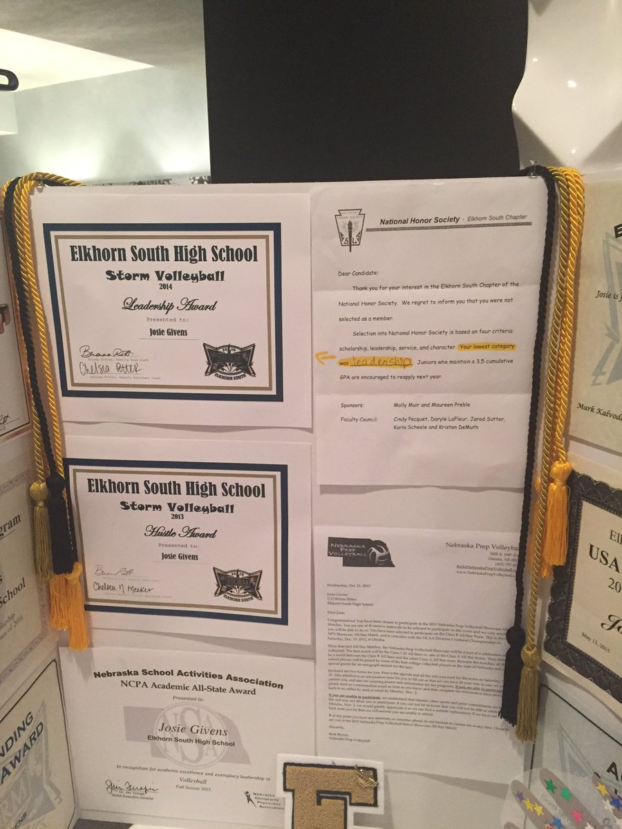 _joscelin_'s tweet photo. In case you missed my grad party tonight I thought I'd share this with everyone https://t.co/M628GX8GRM
