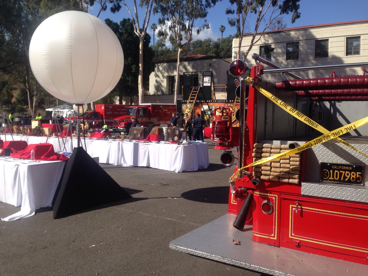 LAFDBANDWAGON's tweet photo. Setup at #Fahrenheit #LAFD #FHMTC @LAFDFoundation @LAFDChief #support https://t.co/tnd2Q1n6hJ
