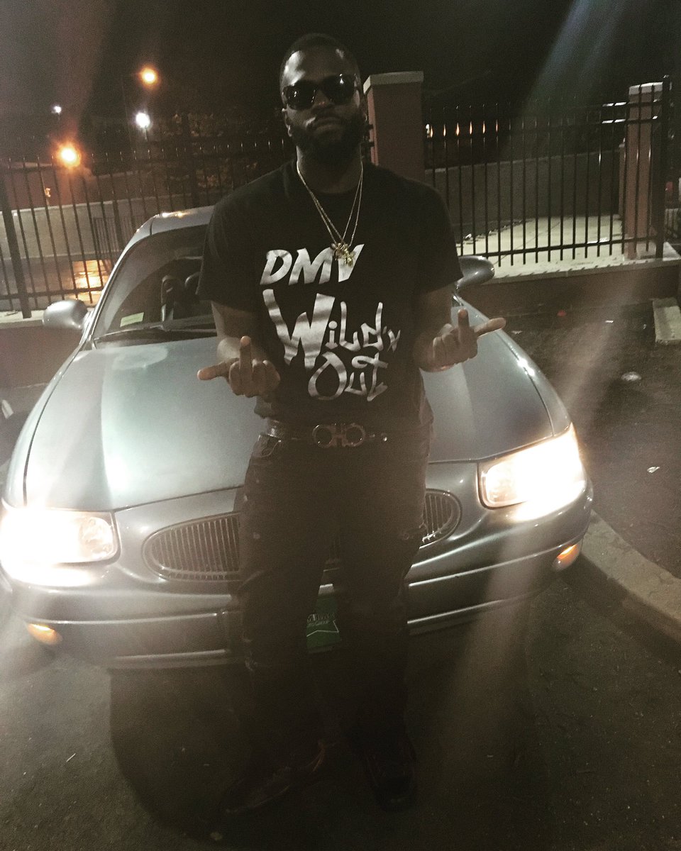 In_loso_wetrust's tweet photo. Show was successful fuck whoever hated on us and thank y'all who supported #DMVWildNout  #bigloso 💯💯💯 https://t.co/UoeUCyZGGS