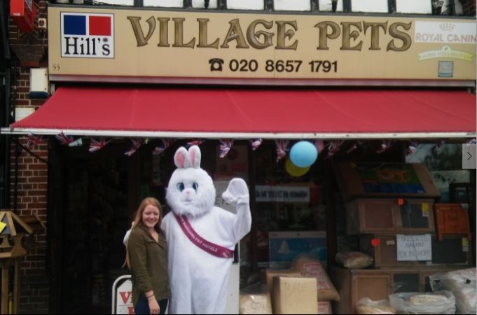 Now Boarding Croydon supporting local businesses