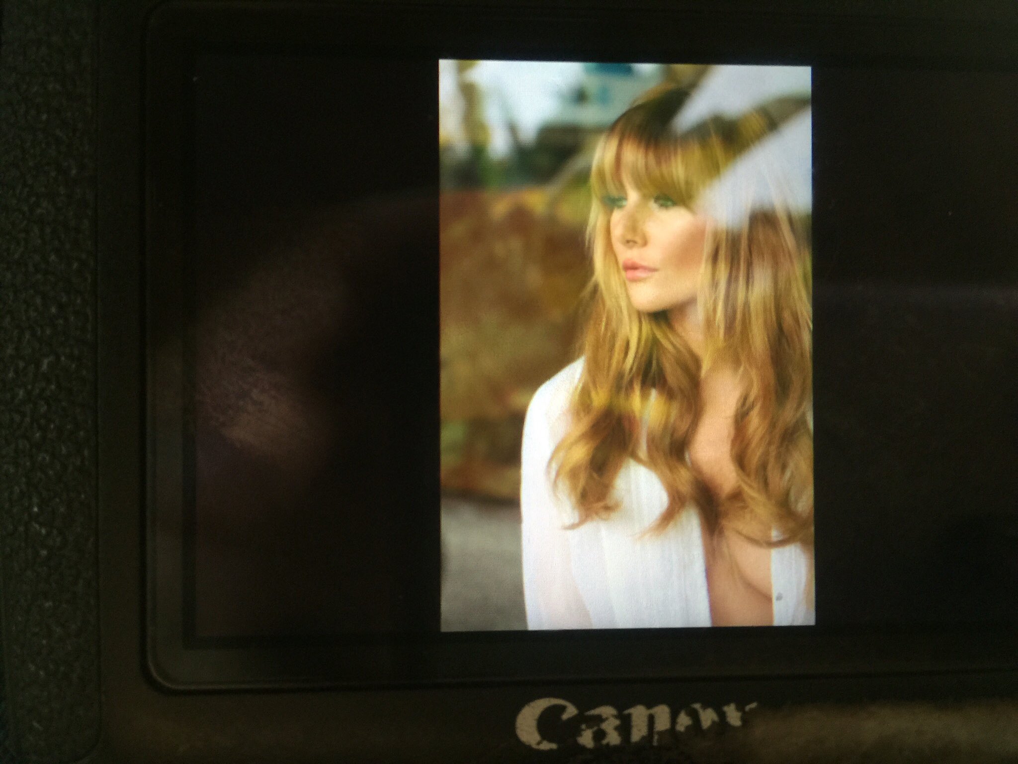1 pic. My absolute favorite place to shoot..a few bts from my shoot the other day at the Sheats Goldstein house 🔥 new bangs https://t.co/1yLTkzi1oa