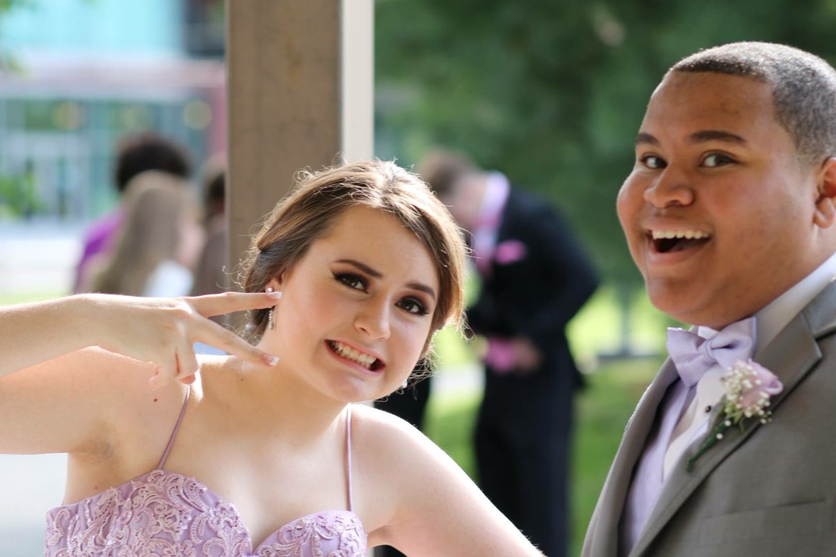 hit em w the ol razzle dazzle