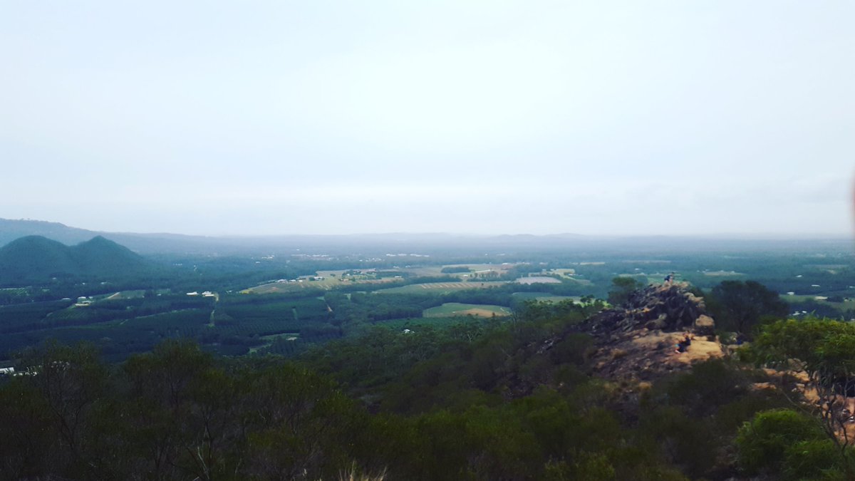 alexkroppmedia's tweet photo. Early morning mountain climbs bit cloudy but stunning none the less! #keepingfit #mountainclimbs #australia #htm46 https://t.co/chHb28CJoc
