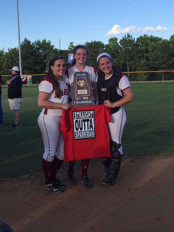 SparkmanAD's tweet photo. @shssoftball203 a great way to end your senior season!! @bailey_mayes4 @demariepaige @paige_bannerman https://t.co/bef53Qvc4m