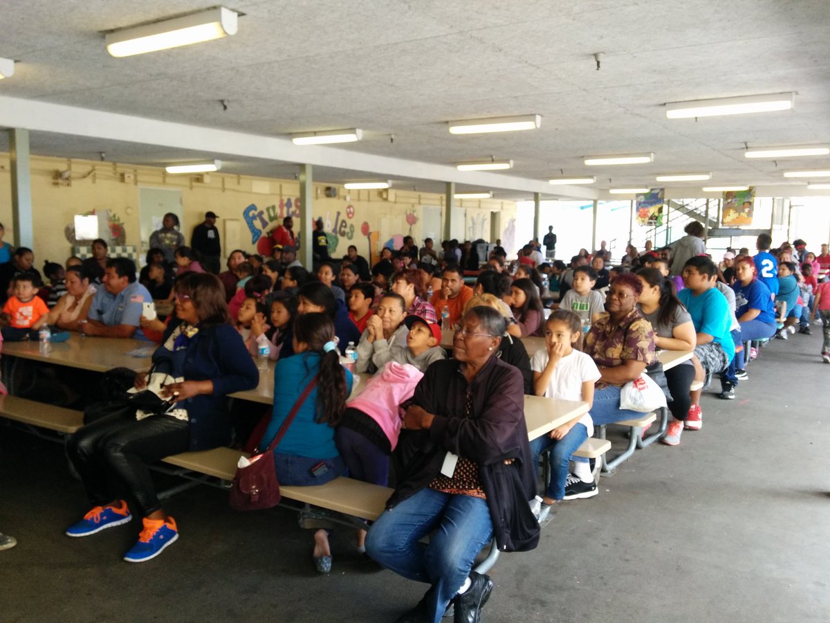 TedRossLA's tweet photo. @HerbJWesson @CurrenDPriceJr @mhdcd8 passionate about getting tech to South LA families. #MyDayInLA @JeanneHolm https://t.co/8E4q4hwtdD