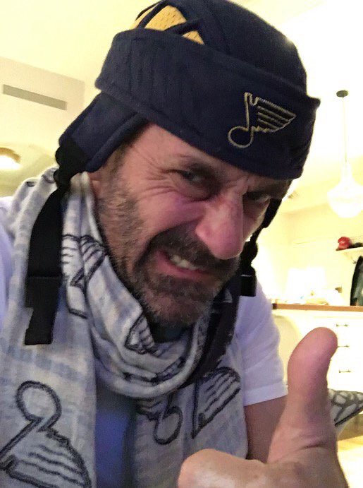 Wawus2672's tweet photo. Go Blues!! 💙 https://t.co/4Q0ysLOQ7g