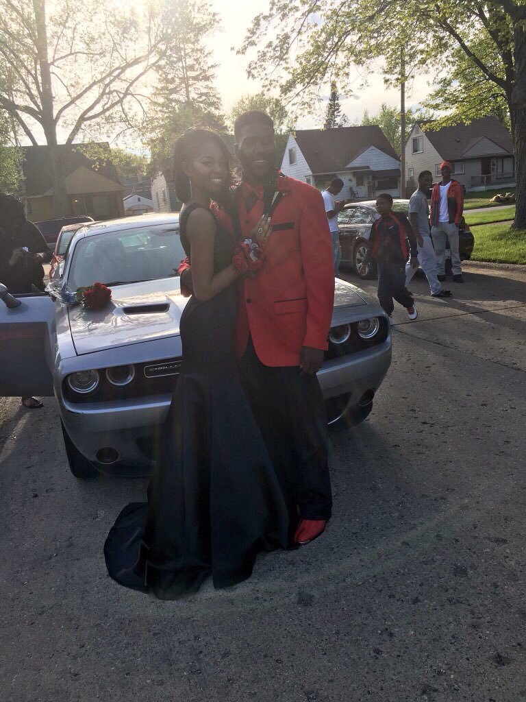 Michigan_Prom's tweet image. Clarenceville High School #prom2k16