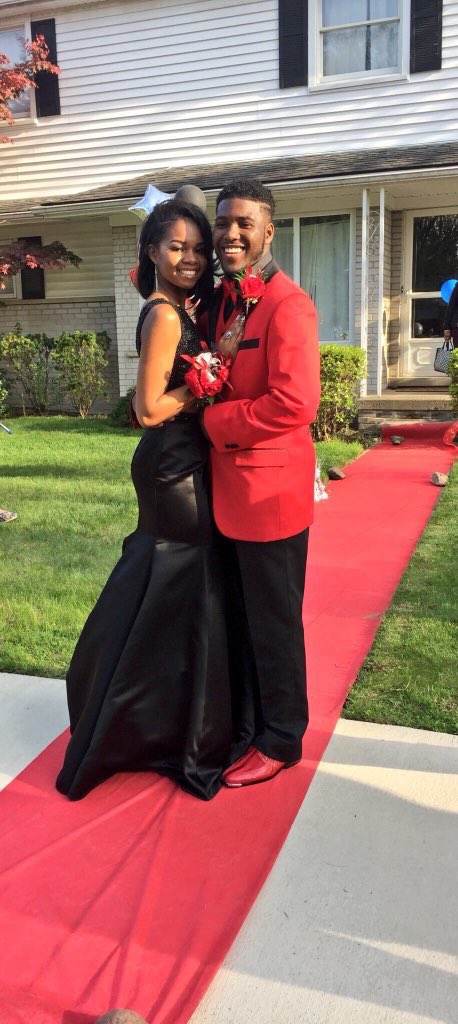 Michigan_Prom's tweet image. Clarenceville High School #prom2k16