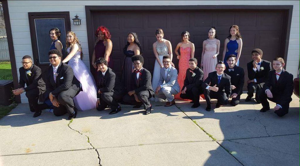 Michigan_Prom's tweet image. Clintondale High School #prom2k16
