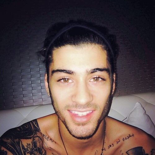 Yazmin On Twitter Zayn With Long Hair Wearing Headbands And