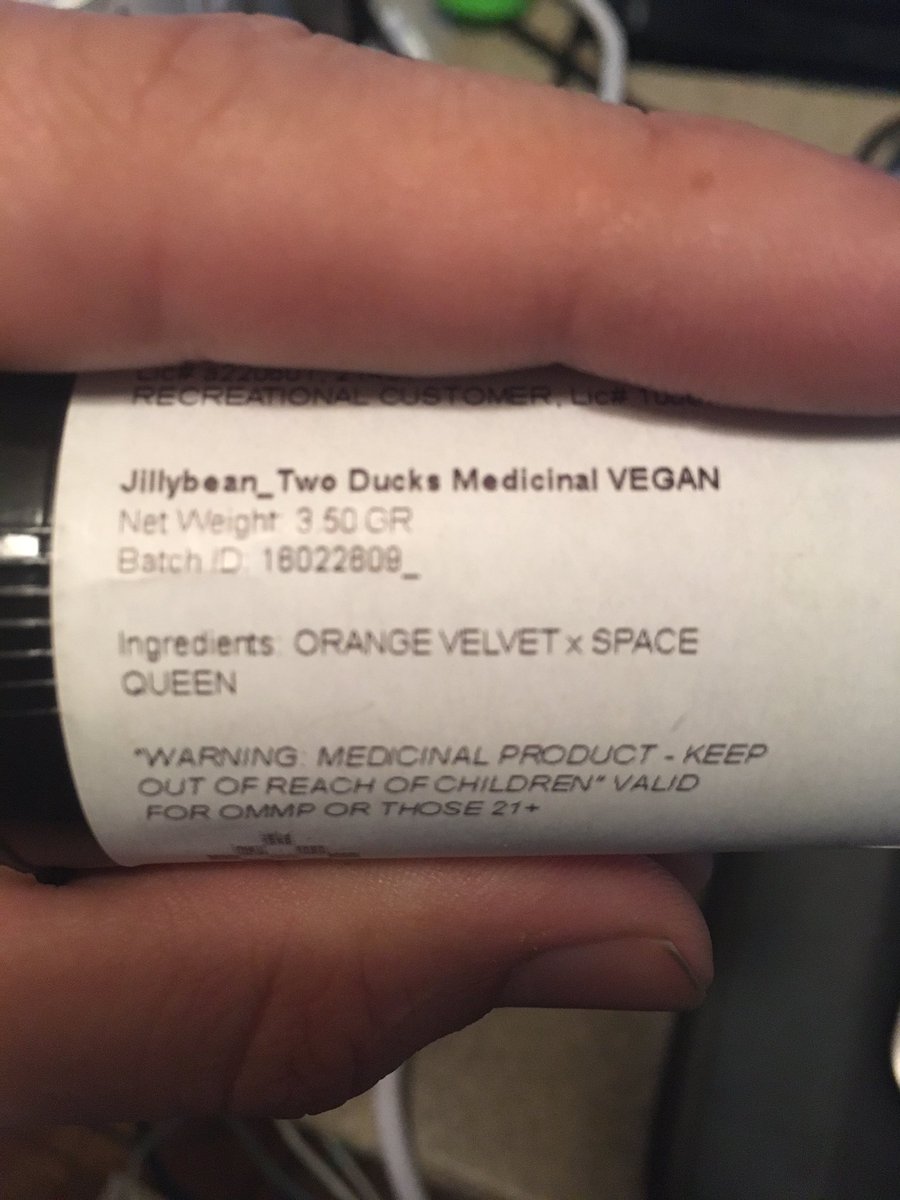 Blazeandshooter's tweet photo. More vegan weed. #nextfad https://t.co/mt9zmKJdRE