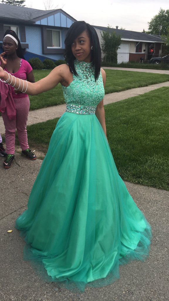 Michigan_Prom's tweet image. #prom2k16