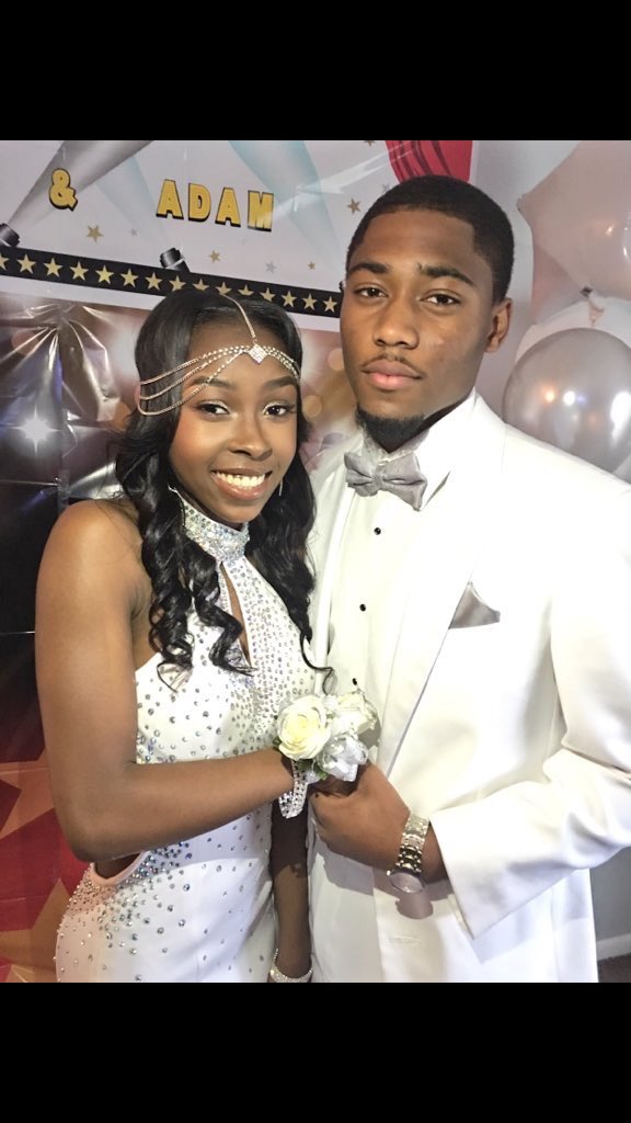 Michigan_Prom's tweet image. Bradford Academy #prom2k16