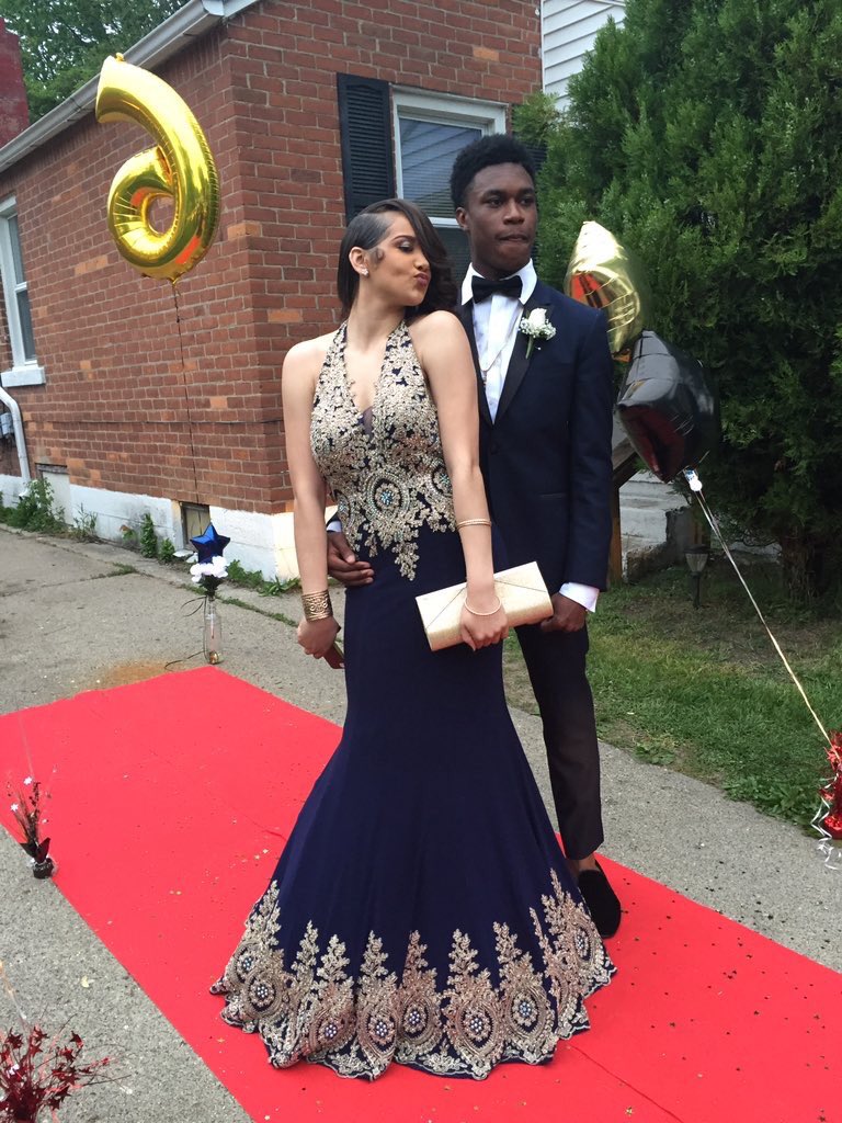 Michigan_Prom's tweet image. CMA #prom2k16
