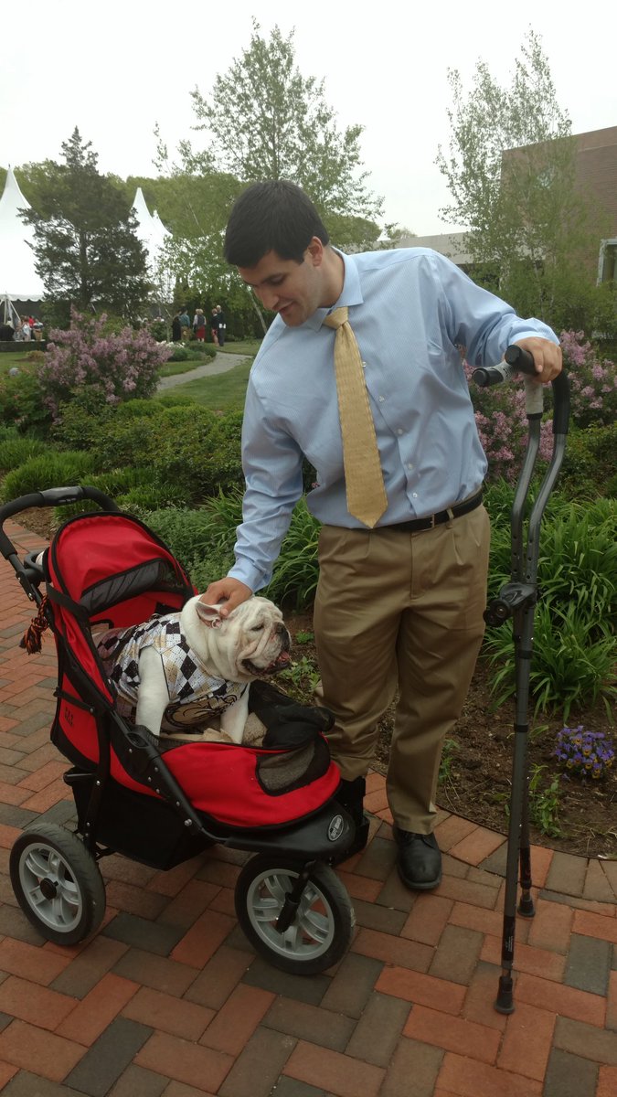BryantTuppy's tweet photo. Oh, man... bummer about that leg....been there! Feel better! #bryantgrad2016 https://t.co/3T6bXArMo3