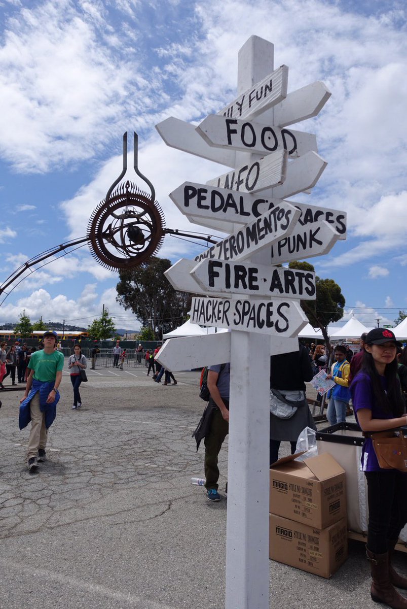 EventbaseTech's tweet photo. A few pics from #Eventbasers at @makerfaire today. #MFBA16 https://t.co/IjlrL3PPA4