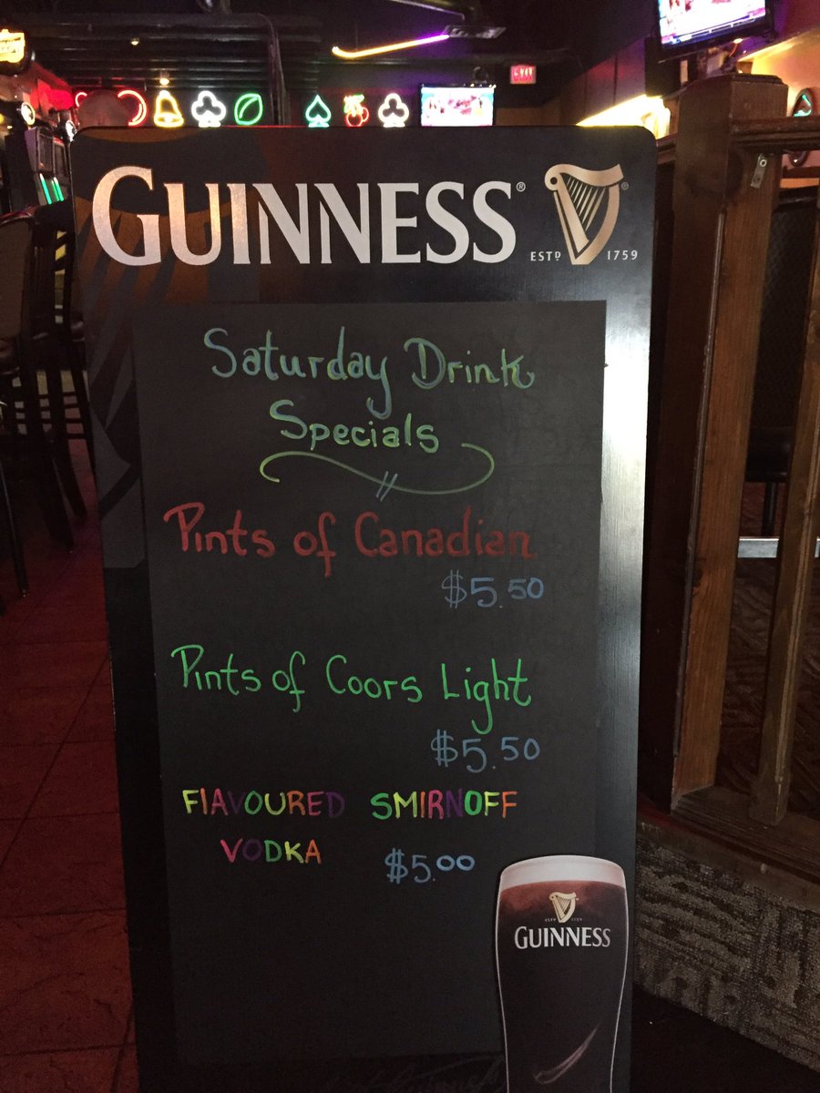 Chillabongs's tweet image. Saturday night plans? Come see us for dinner &amp;amp; drinks! #FunAtmosphere #GreatFood #GreatService #Freepool