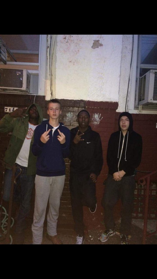 CokeBoy215__'s tweet photo. #freeslimjesus https://t.co/oSYFPNIAf1
