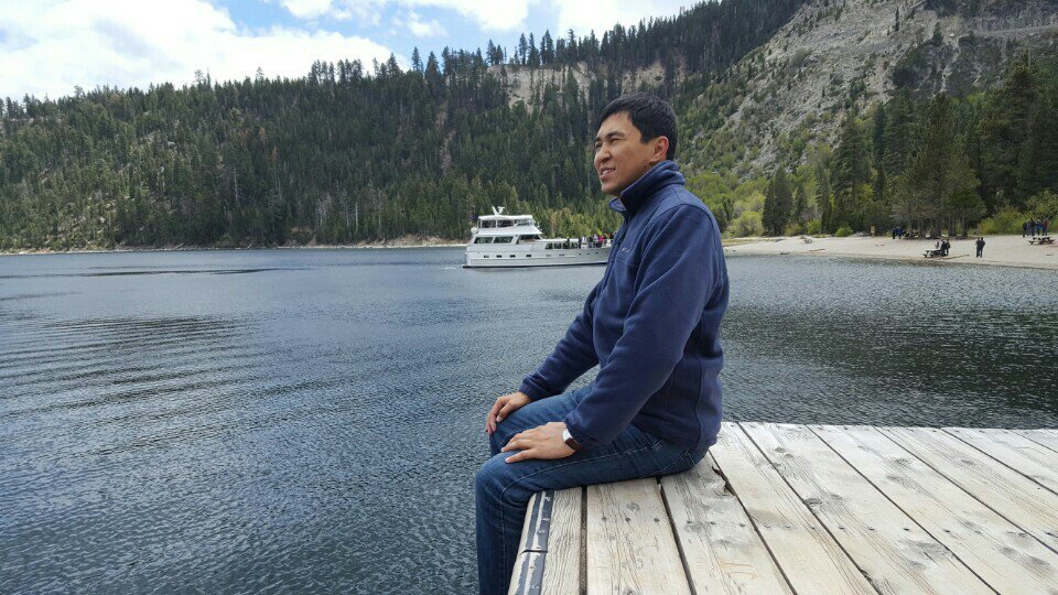 zhassulan1's tweet photo. I'm at North Tahoe Beach in Kings Beach, CA https://t.co/m8M7XBY5a8 https://t.co/gvOsYuKG5z