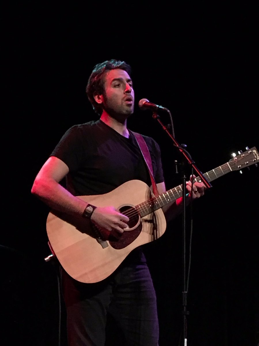 jocflojo's tweet photo. Great show @ahest! Appreciate you coming to @ElginCommColl. See you when you're back in Chicago! #arihest #elgin https://t.co/llDaTut1X7