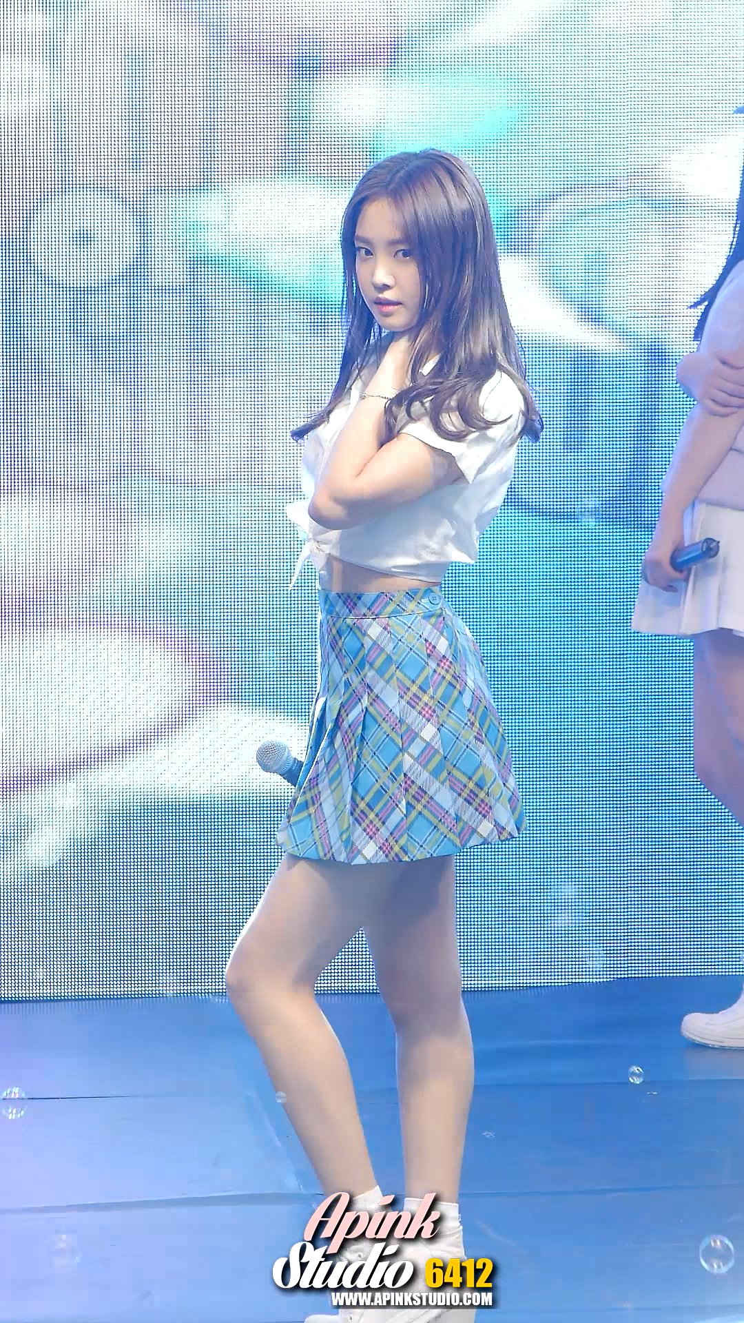 CjBpu70UYAANdEO.jpg:large