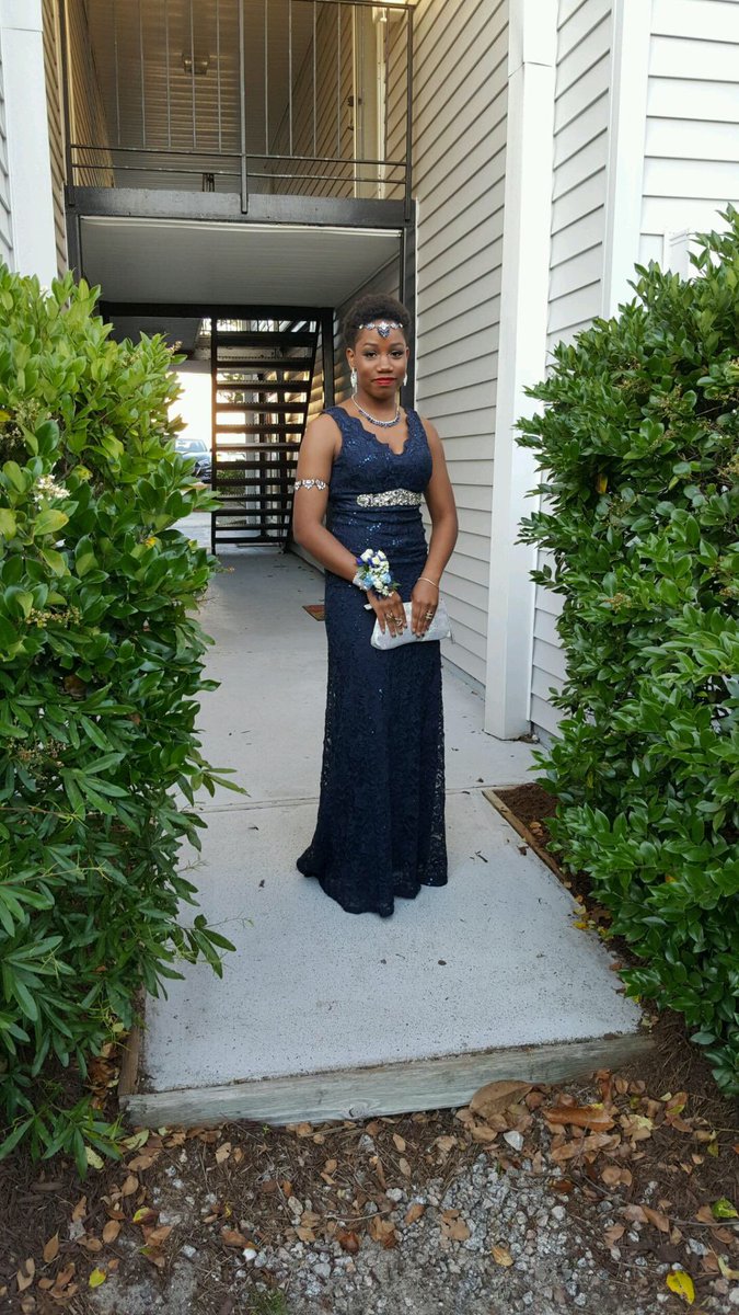 RanditheReal's tweet image. My sissy #SLAYED at prom tonight! 😍  #prom2k16 @2k16prompics