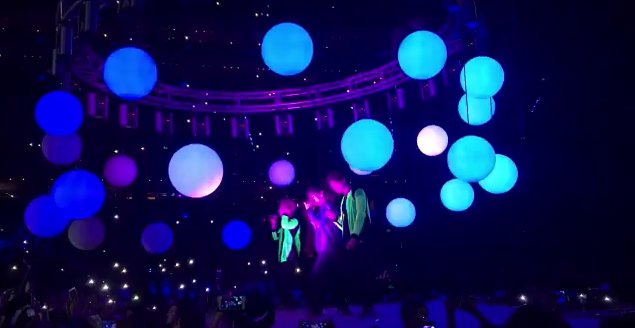 CodersLGDLOffic's tweet image. Y asi lucía toda la @ArenaCdMexico al ritmo de @CD9 😭😭😭😭❤️ #ORGULLOCODER #EvolutionTour