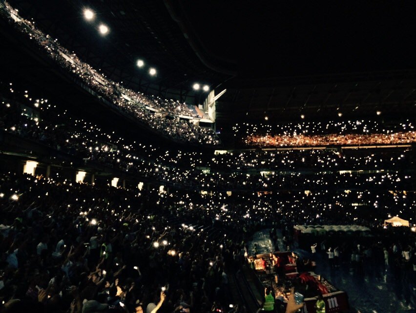 bccdelsoto's tweet photo. 2º concierto y sigo sin ir contigo... Te encontrare e iremos juntos!! https://t.co/CdR2mNpUa6