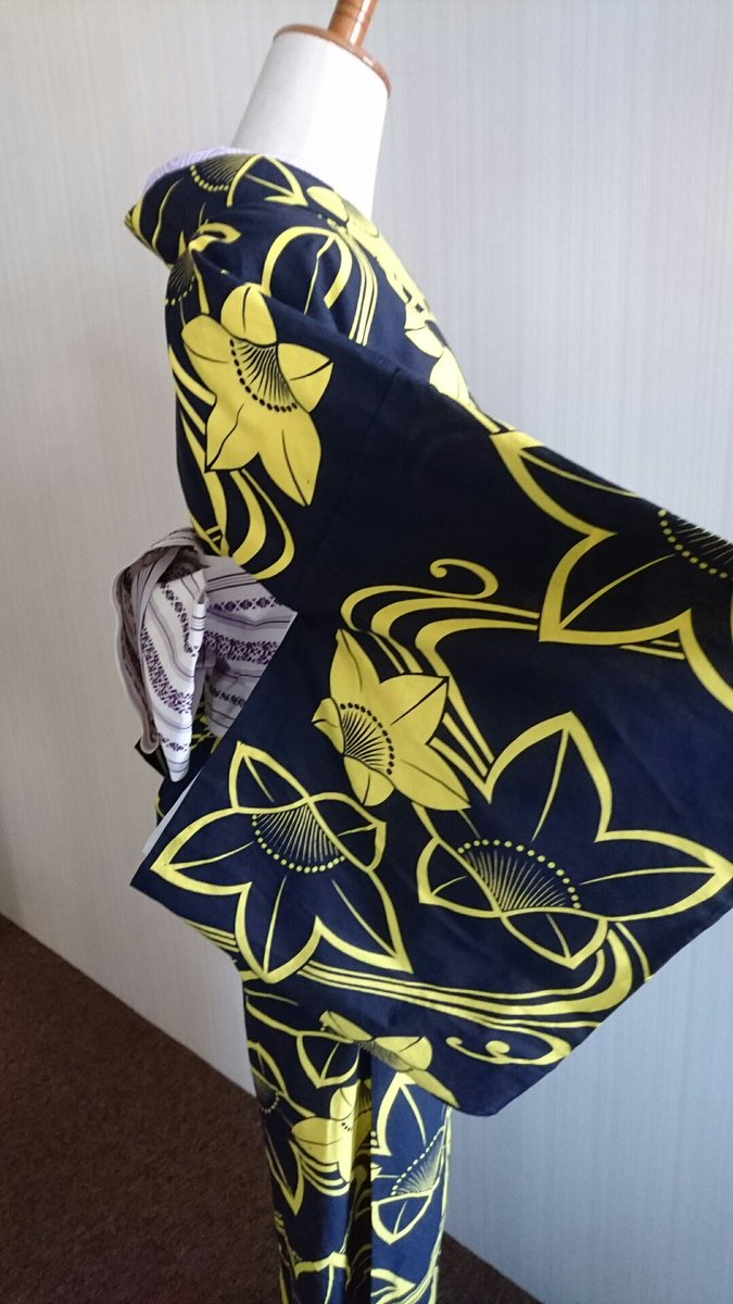 ☆専用☆美品 単 正絹“そっとサプライズする爽やかな結び”八寸なごや帯 N-60 kidney 一つ一つの個性豊かな南洋ケシパールをシンプルに楽しみ