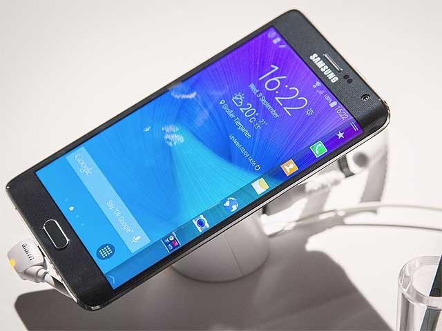 DiGBuzz's tweet photo. It is no secret that the new Samsung Galaxy Note 6 will be making its grand entrance… https://t.co/JErSReJzN8 https://t.co/d7vN7MPXSX