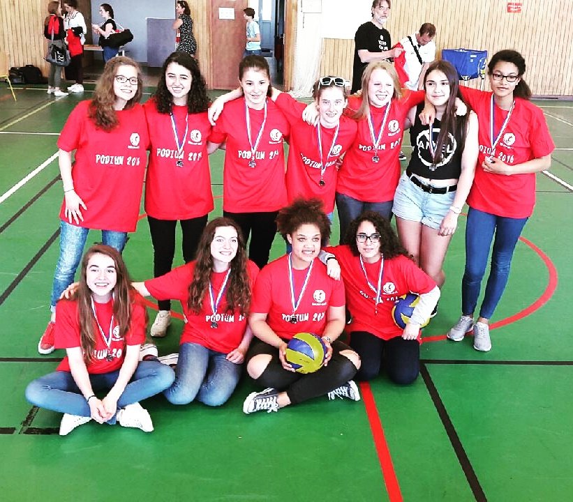 Un grand bravo à nos cadettes qui sont allées chercher leur place pour les phases finales régionales ! Rdv le 12/06.